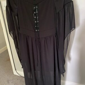 Chic Black Long Sleeve Dress with Lace-Up Detail